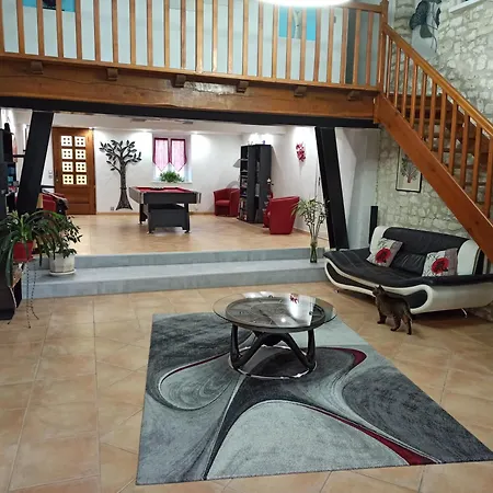 فيلة Maison De 225m2 Avec Piscine, Et Billard *