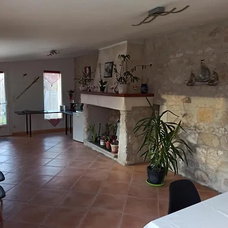 Maison De 225m2 Avec Piscine, Et Billard *